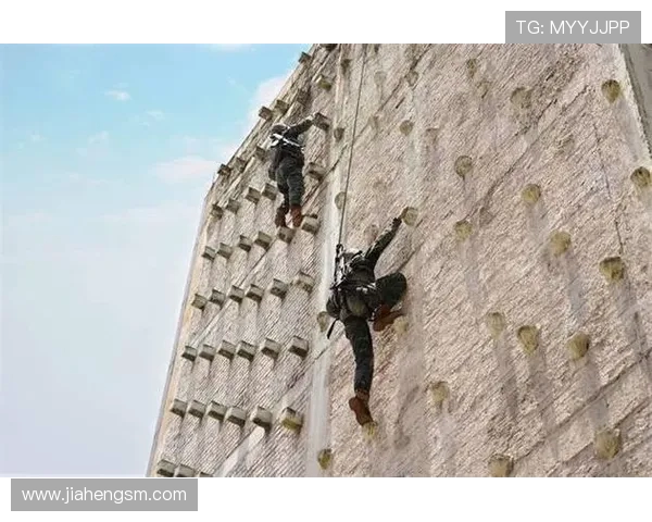 武汉攀岩队的逆袭之旅：勇攀高峰的奋斗与坚持纪实