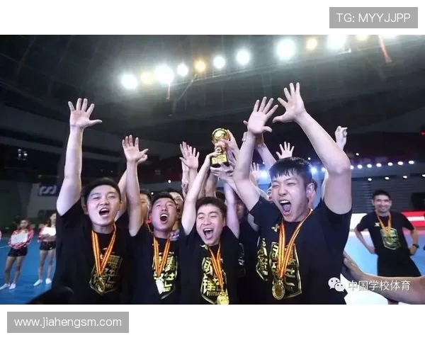 武汉足球队荣登足球节奏排行榜第五名引发热议与关注