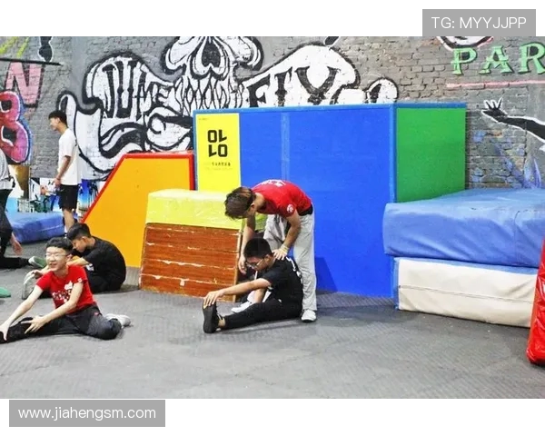 重庆极限运动队揭秘:包夹战术与极限挑战的深度解析